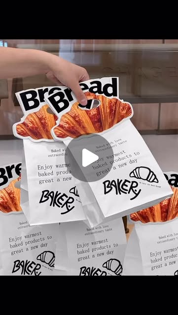 🍞BREAD, but make it FASHIONABLE!
